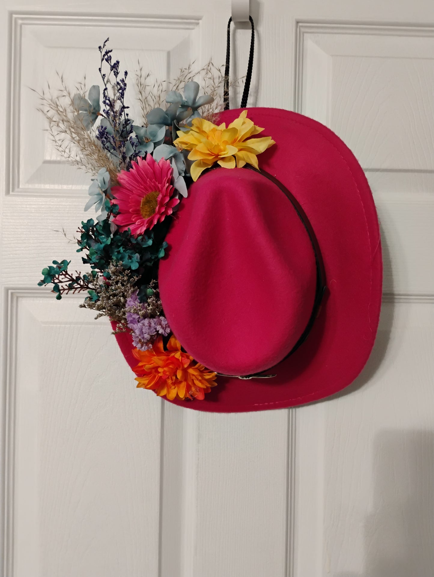 Cowboy hat with flowers